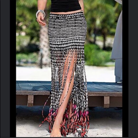 VENUS Dresses & Skirts - Venus fringe maxi skirt